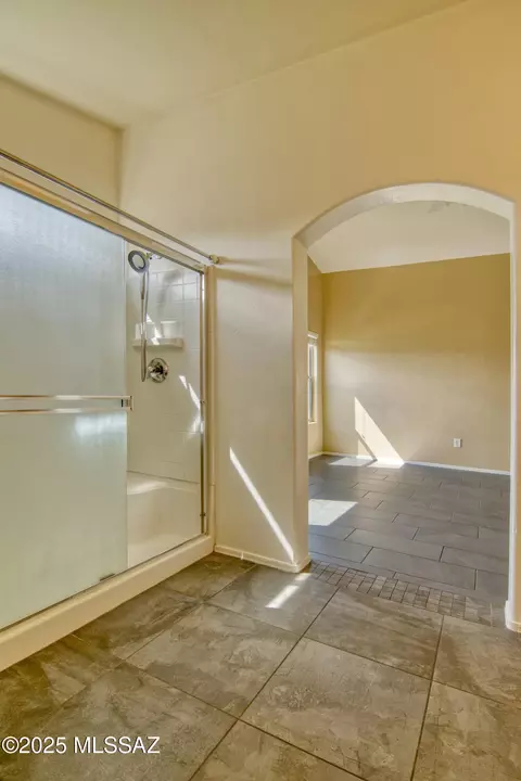 Bath - 8474 S Gupta Dr, Tucson, AZ 85747 photo 3 of 6
