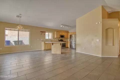 Living - 8474 S Gupta Dr, Tucson, AZ 85747 photo 2 of 6