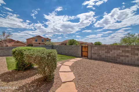 Exterior - 8474 S Gupta Dr, Tucson, AZ 85747 photo 6 of 11