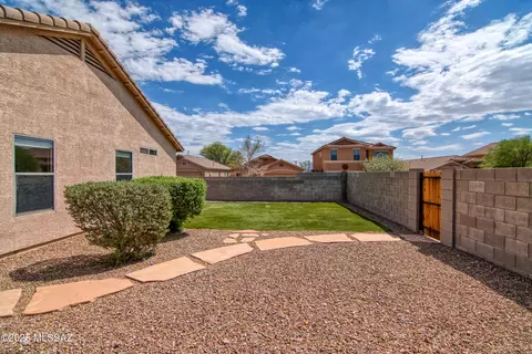 Exterior - 8474 S Gupta Dr, Tucson, AZ 85747 photo 5 of 11