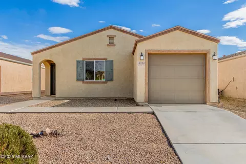 Exterior - 5234 E Desert Straw Ln, Tucson, AZ 85756 photo 2 of 6