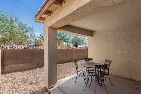 Exterior - 5234 E Desert Straw Ln, Tucson, AZ 85756 photo 4 of 6