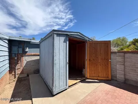 5242 E 2nd St, Tucson, AZ 85711 photo 33