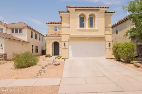 4716 W Calatrava Ln, Tucson, AZ 85742