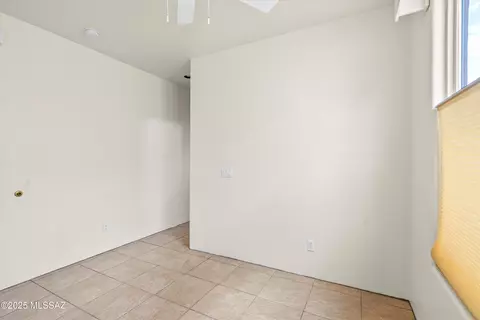 Bedroom - 7682 E Sierra Park Loop, Tucson, AZ 85710 photo 1 of 2