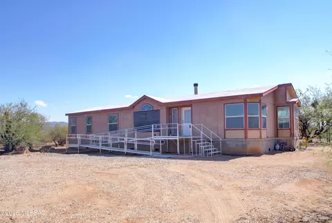 10590 W Bopp Rd, Tucson, AZ 85735