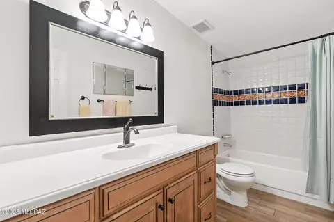 Bath - 522 E Windward Pl, Tucson, AZ 85704 photo 2 of 2