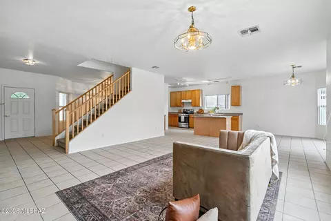 Living - 8464 E Via Cortina De Madera, Tucson, AZ 85747 photo 4 of 6
