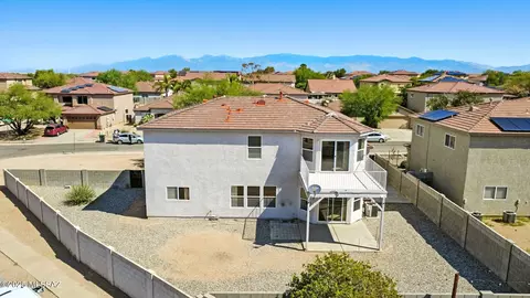 View/Area - 8464 E Via Cortina De Madera, Tucson, AZ 85747 photo 2 of 7