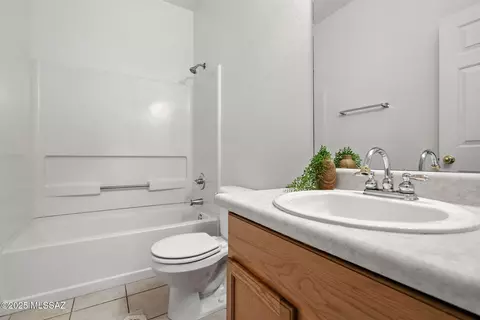 Bath - 8464 E Via Cortina De Madera, Tucson, AZ 85747 photo 1 of 5