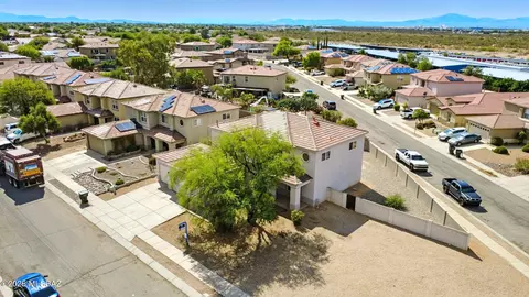 View/Area - 8464 E Via Cortina De Madera, Tucson, AZ 85747 photo 7 of 7