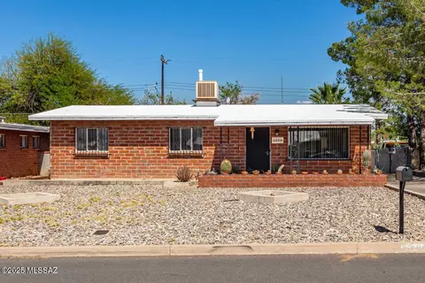 1520 N Louis Ave, Tucson, AZ 85712