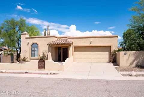 168 S Candlestick Dr, Tucson, AZ 85748