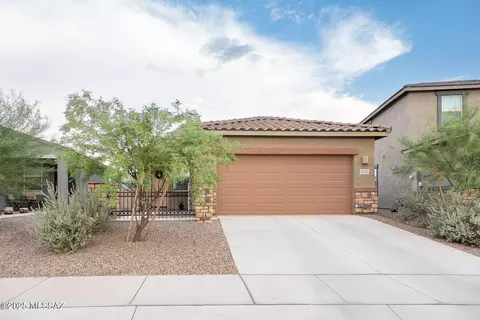 10301 W Granderson St, Marana, AZ 85653