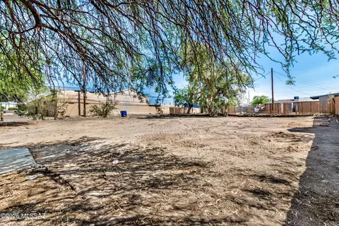 427 W Mabel St, Tucson, AZ 85705
