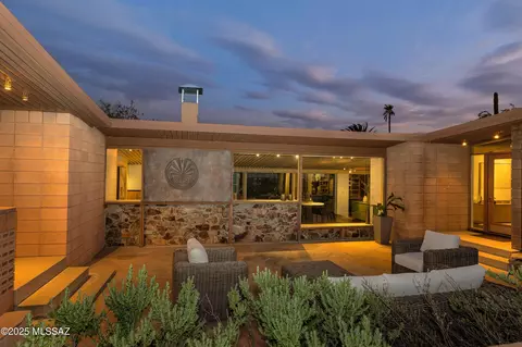 3600 E Via Alcalde, Tucson, AZ 85718
