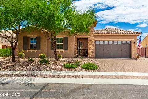 961 W Golden Barrel Ct, Oro Valley, AZ 85755