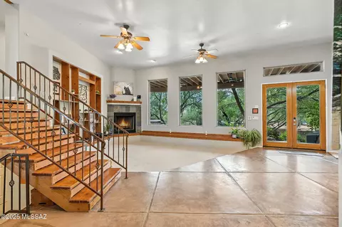 Living - 5335 E Cloud Nine Dr, Tucson, AZ 85739 photo 1 of 4