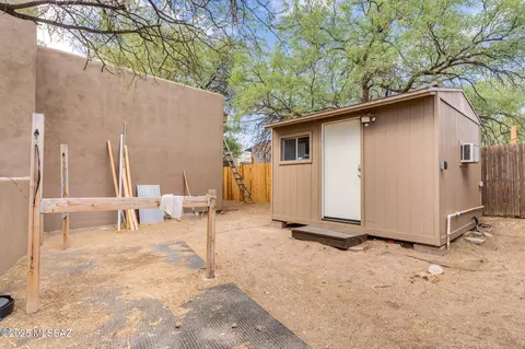 Exterior - 5335 E Cloud Nine Dr, Tucson, AZ 85739 photo 11 of 16
