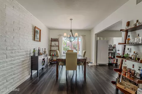Dining - 7860 E Hampton St, Tucson, AZ 85715 photo 2 of 3