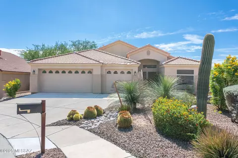 4416 N Saddle View Dr, Tucson, AZ 85750