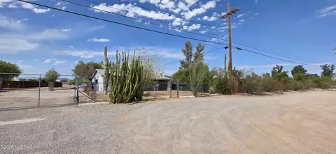 1528 E Bernard Dr, Tucson, AZ 85714