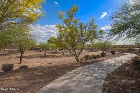 View/Area - 20950 E Frontier Rd, Red Rock, AZ 85145 photo 2 of 6