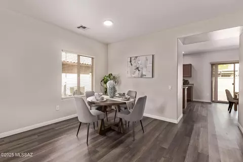 Dining - 20950 E Frontier Rd, Red Rock, AZ 85145 photo 1 of 3