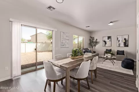 Dining - 20950 E Frontier Rd, Red Rock, AZ 85145 photo 3 of 3