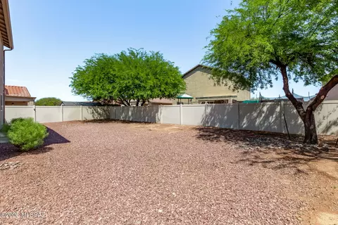 Exterior - 20950 E Frontier Rd, Red Rock, AZ 85145 photo 5 of 6