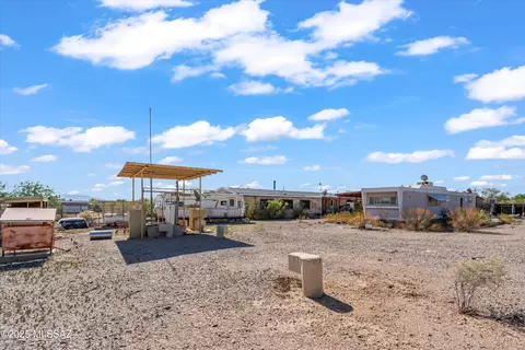 9881 N Mcginnis Rd, Marana, AZ 85653