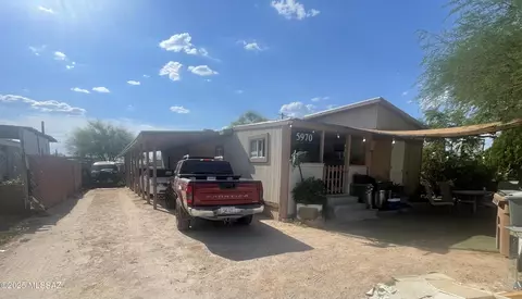 5970 S Bonney Ave, Tucson, AZ 85706