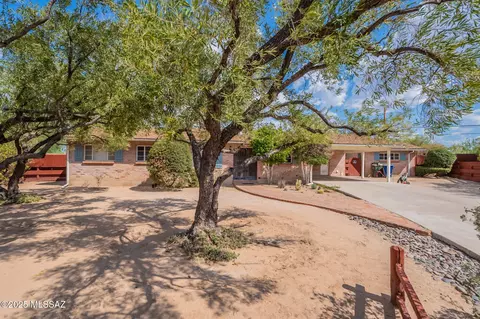4152 E 6th St, Tucson, AZ 85711
