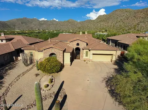 14198 N Sunset Gallery Dr, Marana, AZ 85658