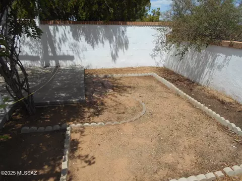 237 N Tracy Rd, Pearce, AZ 85625 photo 8