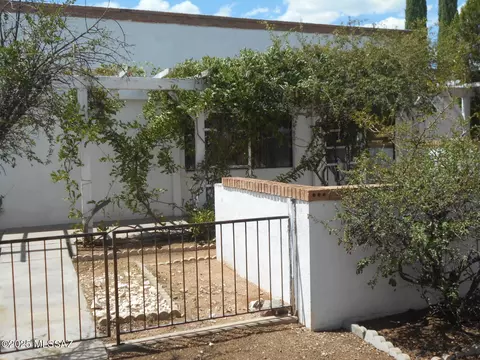 237 N Tracy Rd, Pearce, AZ 85625