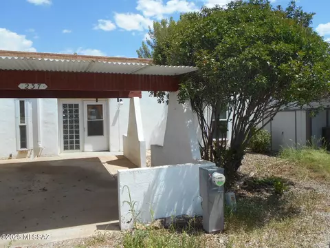 237 N Tracy Rd, Pearce, AZ 85625 photo 4