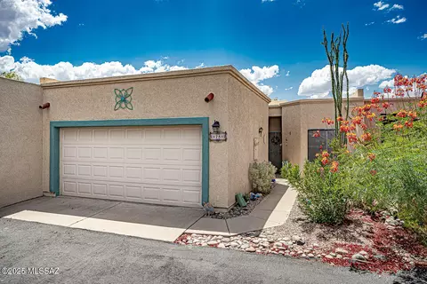 1751 N Rio Yaqui, Green Valley, AZ 85614