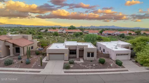 1104 S Riparian Ave, Tucson, AZ 85748