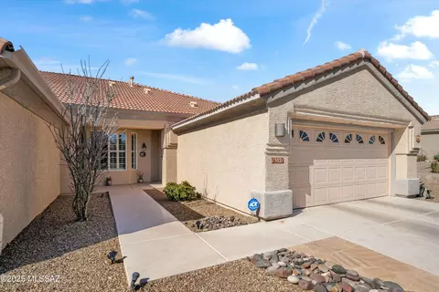 13021 N Desert Flora Ln, Marana, AZ 85658