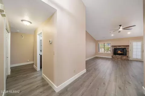 9631 E Banbridge St, Tucson, AZ 85747 photo 7