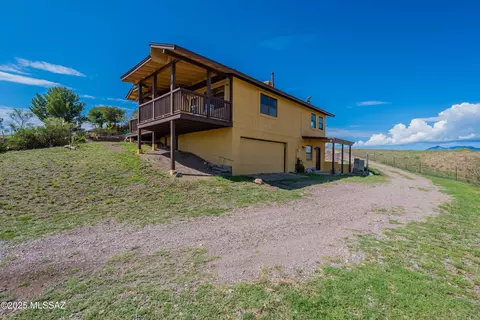 8 Chula Ct, Sonoita, AZ 85637
