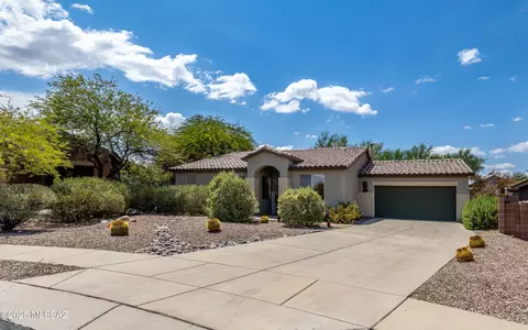 3289 N Bear Spring Trl, Tucson, AZ 85745