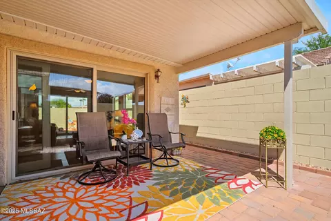 Exterior - 8557 S Dubloon Way, Tucson, AZ 85756 photo 6 of 10