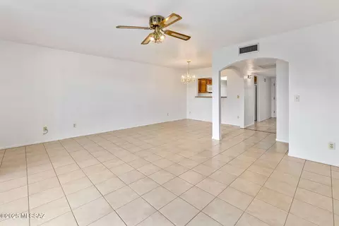 7848 E 4th St, Tucson, AZ 85710 photo 15
