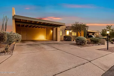 7848 E 4th St, Tucson, AZ 85710 photo 4