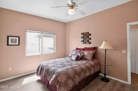 Bedroom - 14272 E Whispering Ocotillo Pl, Vail, AZ 85641 photo 3 of 4