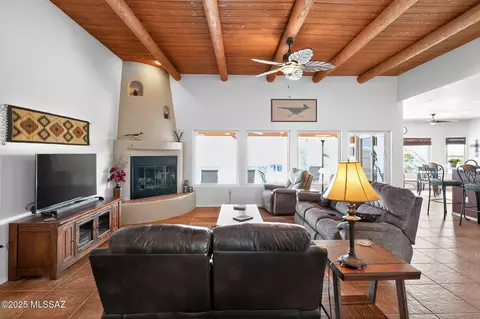 Living - 14272 E Whispering Ocotillo Pl, Vail, AZ 85641 photo 1 of 4