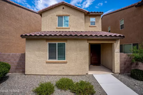 1114 E Descent St, Tucson, AZ 85719