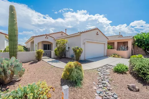 2265 S Via Espinosa, Green Valley, AZ 85614
